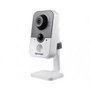 Hikvision DS-2CD2410F-IW (2.8 мм) IP видеокамера Hikvision DS-2CD2410F-IW (2.8 мм) IP видеокамера